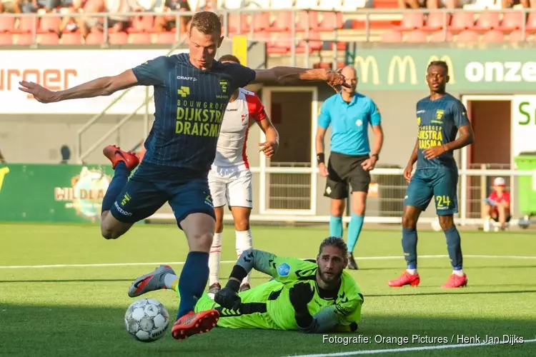 Cambuur haalt uit in Emmen