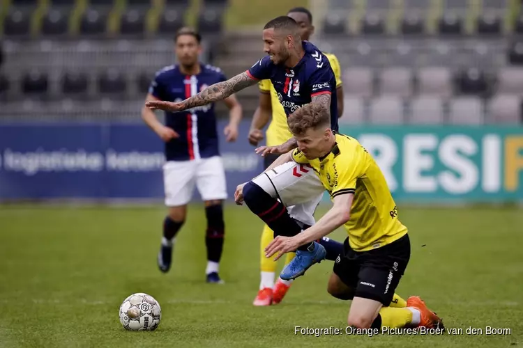 FC Emmen doet wat het moet doen in Venlo, maar kan play-offs niet ontlopen