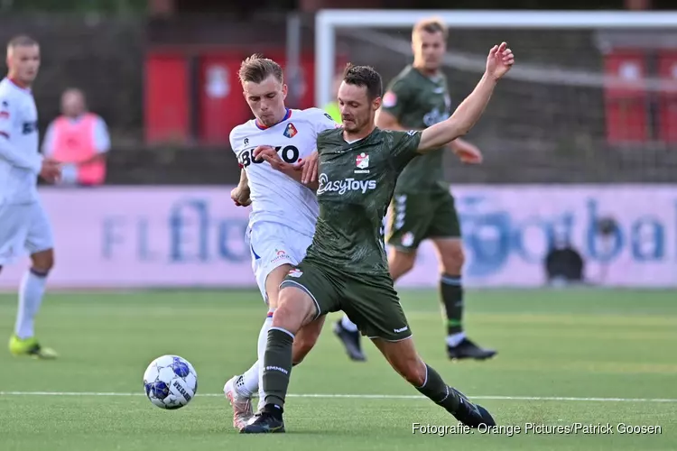 Telstar en FC Emmen delen de punten bij seizoenstart