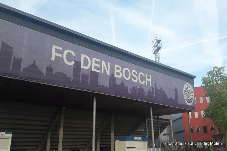 FC Emmen blijft op koers voor play-offs na winst op FC Den Bosch